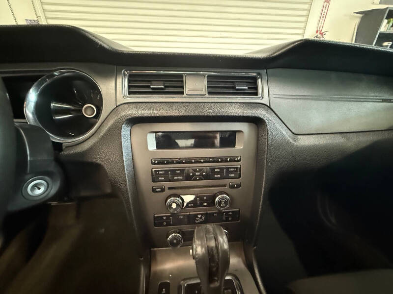 2014 Ford Mustang V6 Premium