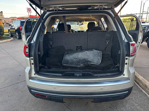 2013 GMC Acadia SLE-2