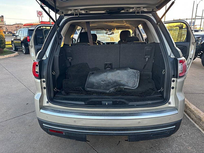 2013 GMC Acadia SLE-2