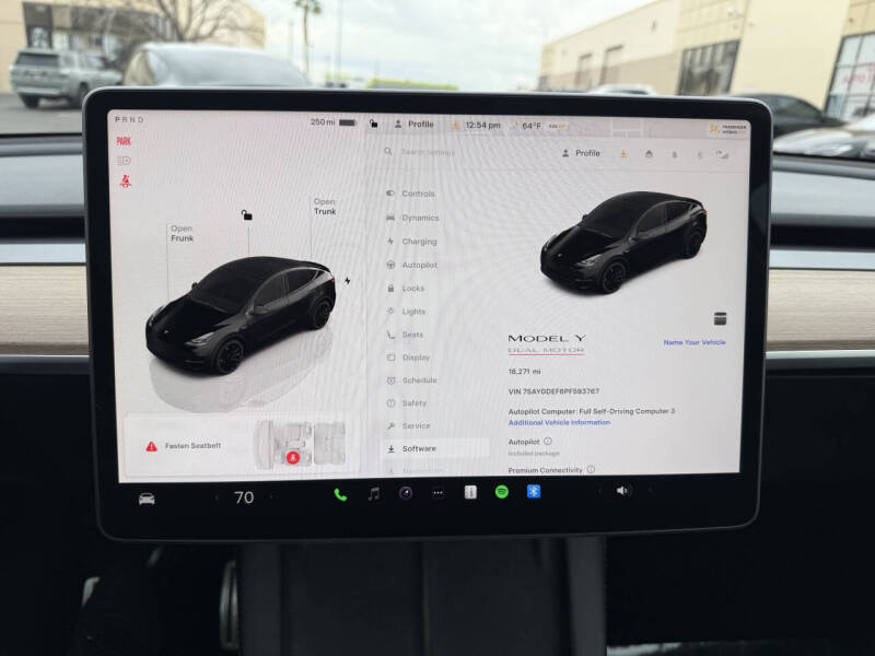 2023 Tesla Model Y Performance