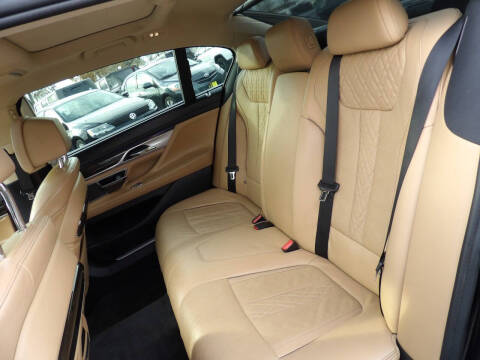 2016 BMW 7 Series 740i