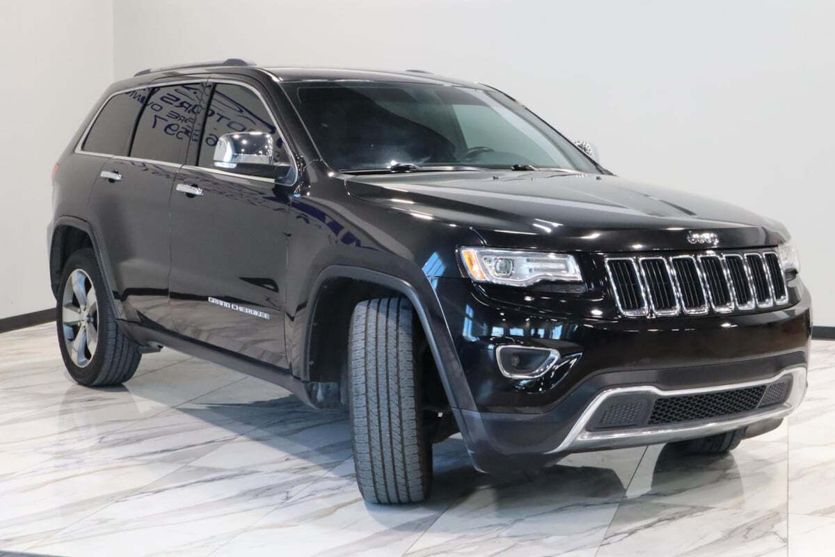 2015 Jeep Grand Cherokee for sale at IMD MOTORS, INC in Dallas, TX