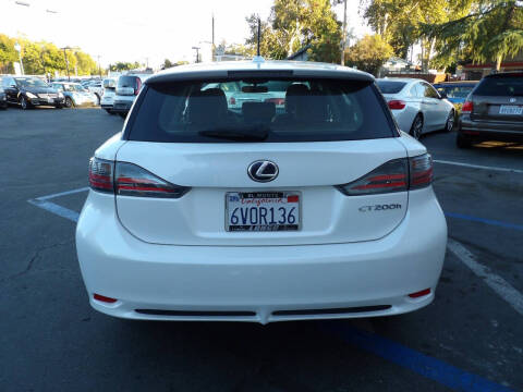 2012 Lexus CT 200h Premium