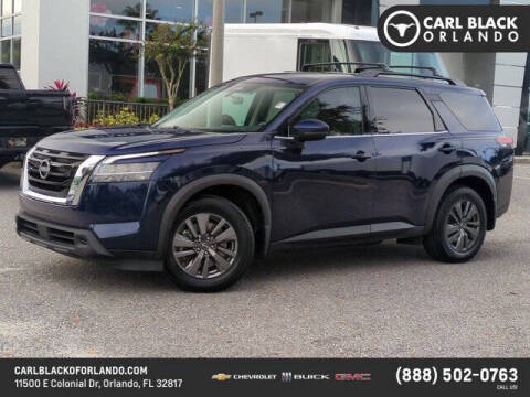 2022 Nissan Pathfinder SV