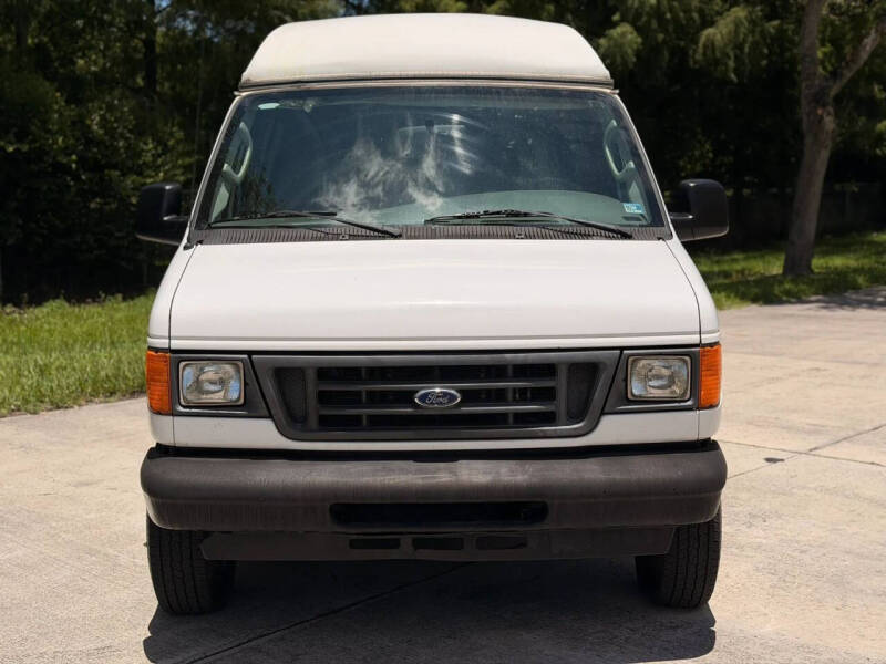 2006 Ford E-Series E-250