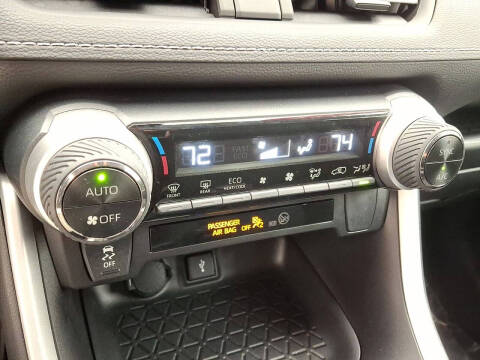 2021 Toyota RAV4 Hybrid LE