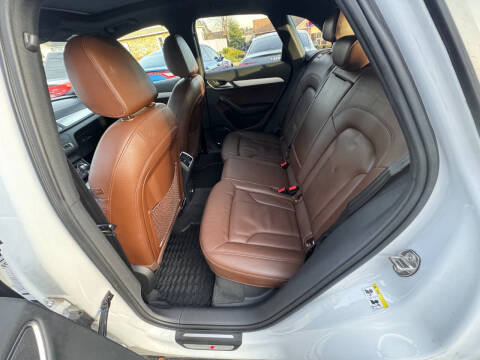 2018 Audi Q3 2.0T quattro Sport Premium Plus