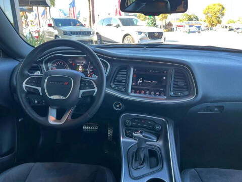 2017 Dodge Challenger