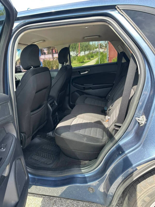 2019 Ford Edge SE