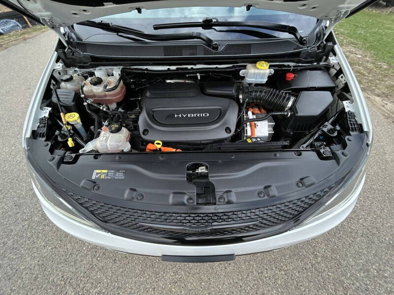 2020 Chrysler Pacifica Hybrid Limited