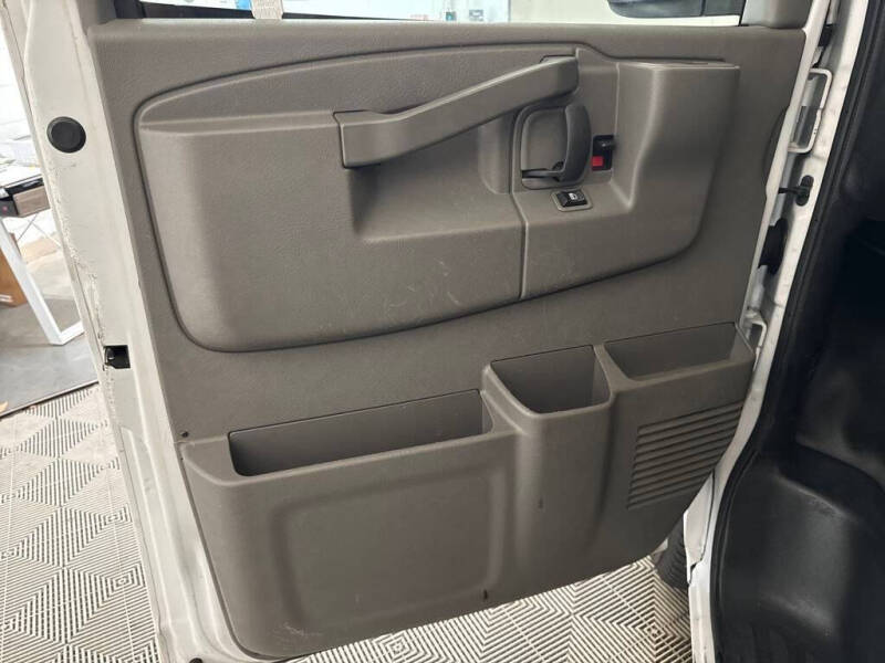 2018 Chevrolet Express 2500