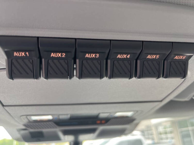 2025 Ford F-350 Super Duty XL