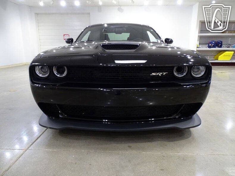 2015 Dodge Challenger SRT Hellcat