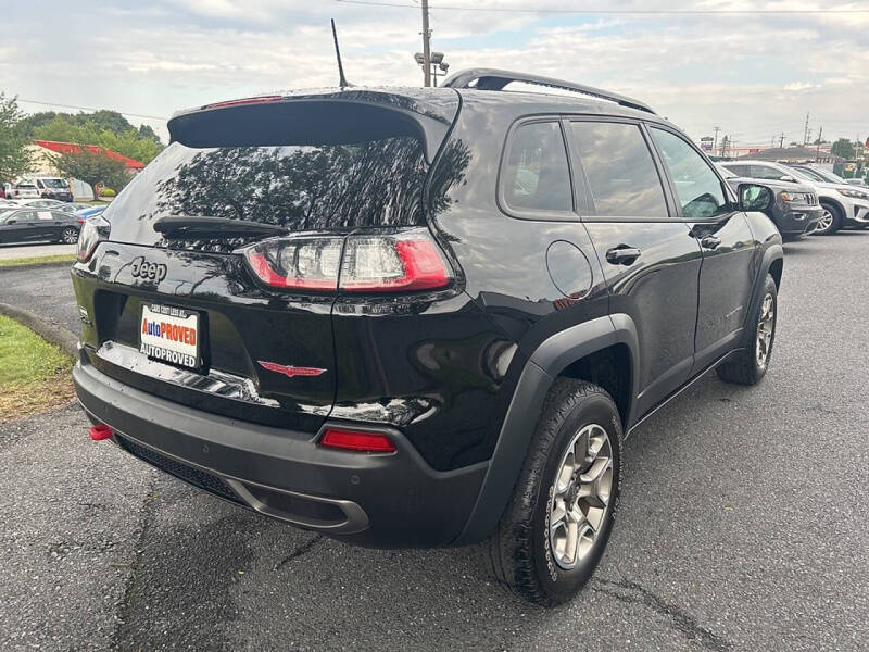 2022 Jeep Cherokee Trailhawk