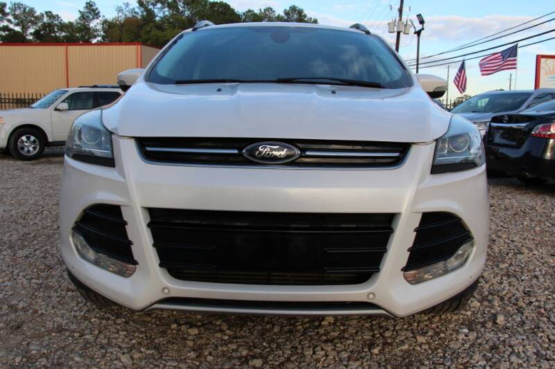 2015 Ford Escape for sale at CROWN AUTO in Spring TX