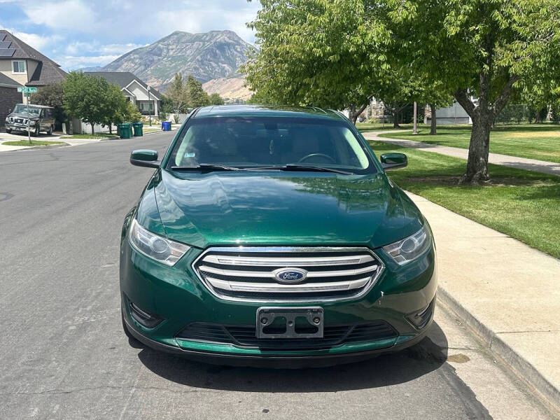 2015 Ford Taurus SEL