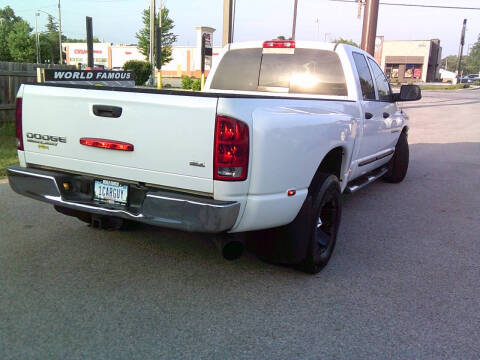 2004 Dodge Ram 3500 SLT