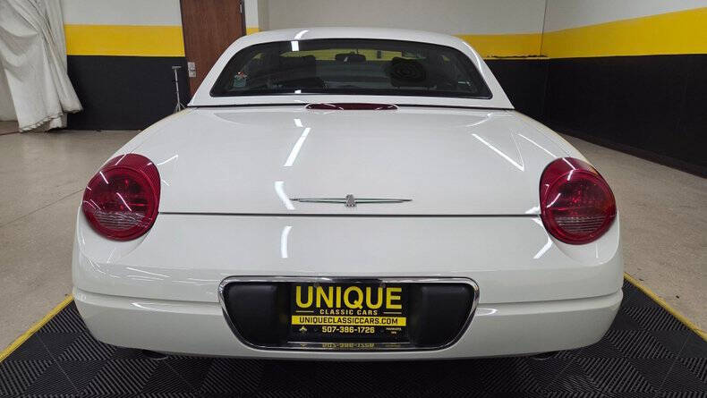 2002 Ford Thunderbird Deluxe