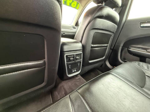 2018 Chrysler 300 Limited