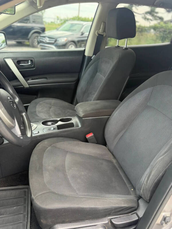2014 Nissan Rogue Select S