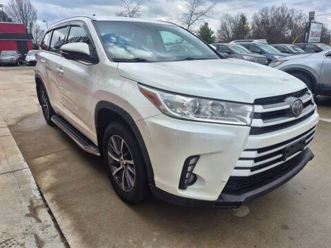 2017 Toyota Highlander