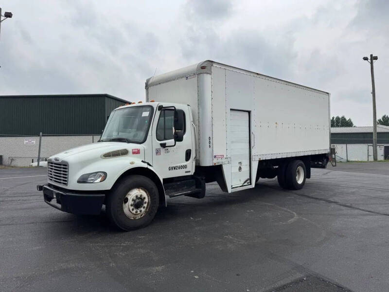 2011 Freightliner M2 106