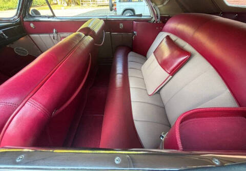 1950 Packard Custom 8 Victoria