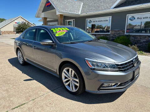 2018 Volkswagen Passat for sale at Tim's Auto in Kearney NE