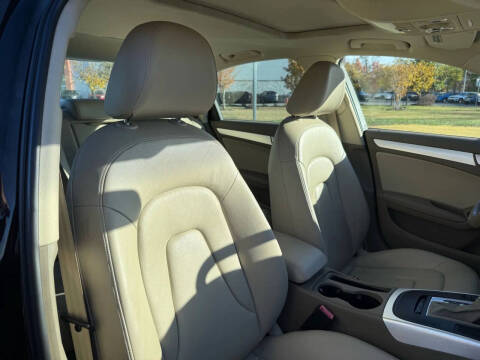 2012 Audi A4 2.0T quattro Premium