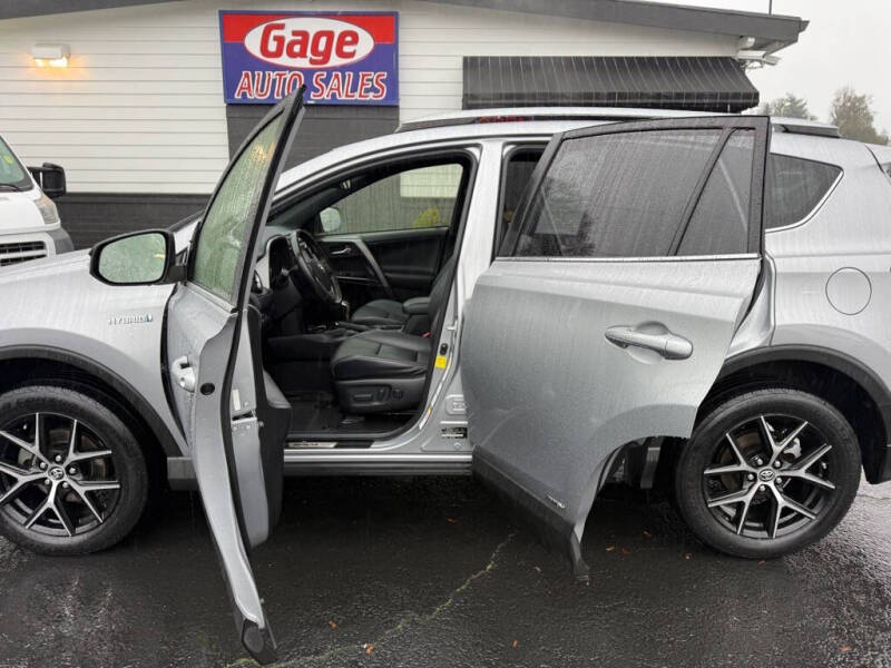 2017 Toyota RAV4 Hybrid SE