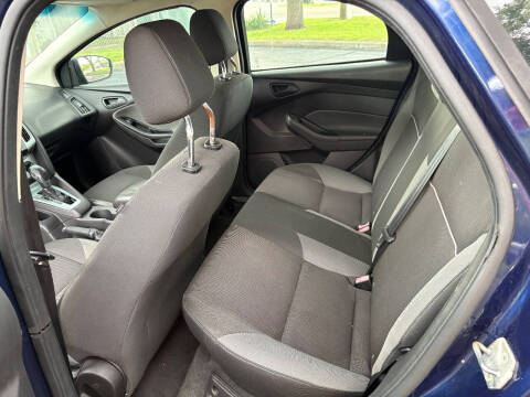 2012 Ford Focus SE