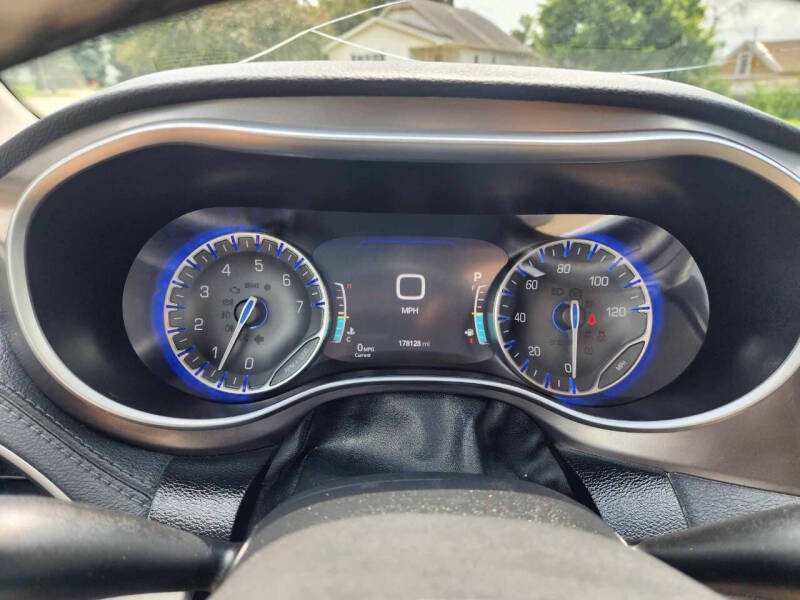 2017 Chrysler Pacifica Limited