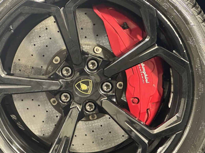 2019 Lamborghini Urus