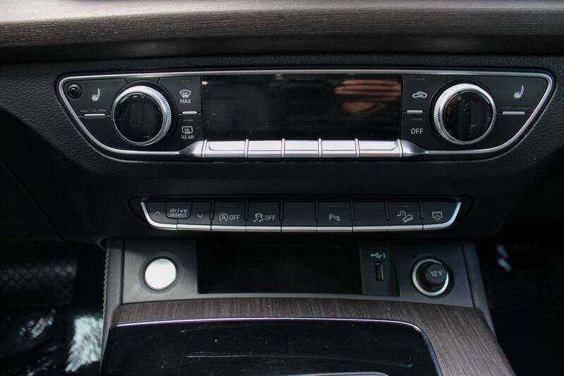 2021 Audi Q5 quattro Premium Plus 45 TFSI