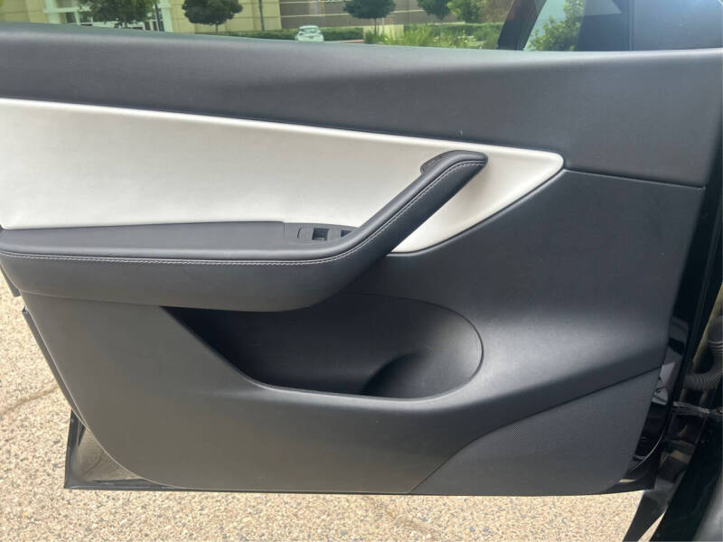 2021 Tesla Model Y Performance