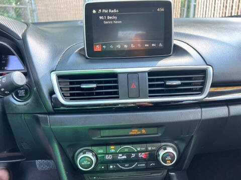 2015 Mazda MAZDA3 i Touring