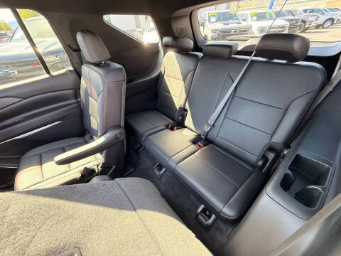 2024 Chevrolet Traverse RS