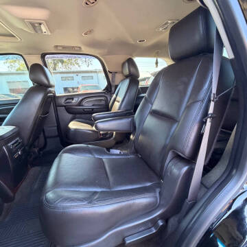 2013 Cadillac Escalade Luxury
