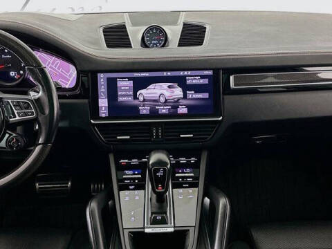 2021 Porsche Cayenne Turbo