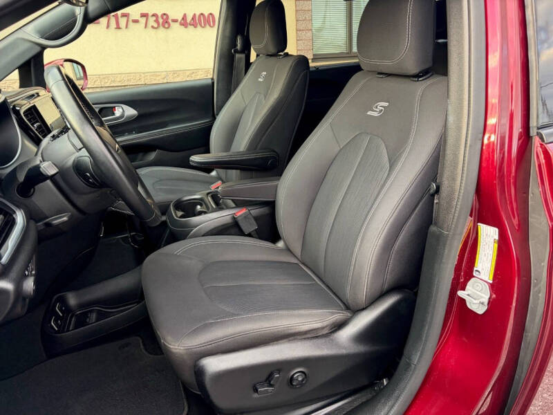 2018 Chrysler Pacifica Touring Plus