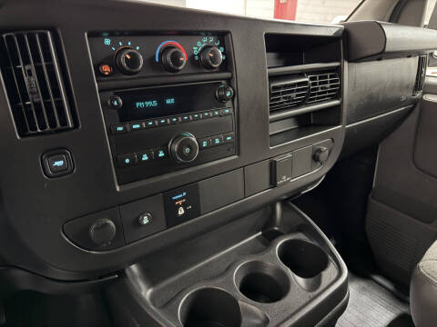 2016 Chevrolet Express 2500
