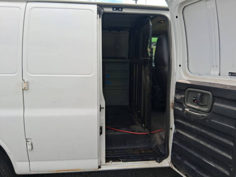 2002 GMC Savana 3500