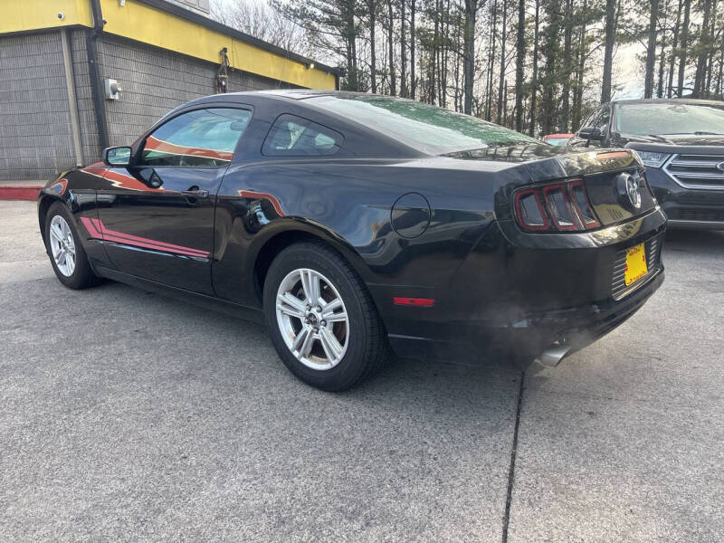 2014 Ford Mustang V6