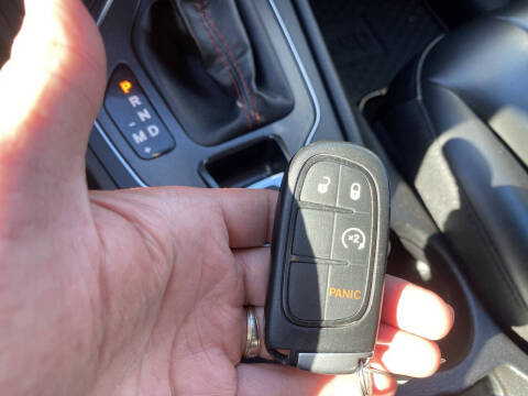 2020 Jeep Cherokee Trailhawk