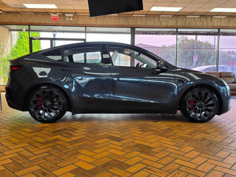 2024 Tesla Model Y Performance
