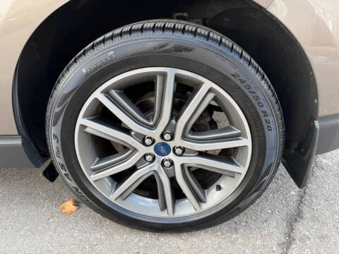 2019 Ford Edge Titanium