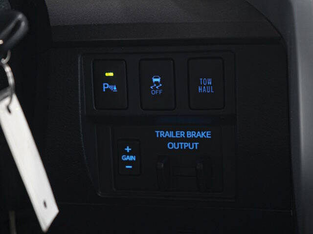 2018 Toyota Tundra SR5