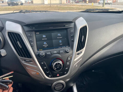 2016 Hyundai Veloster