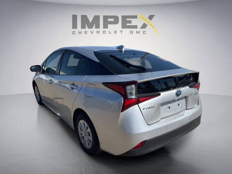 2022 Toyota Prius LE