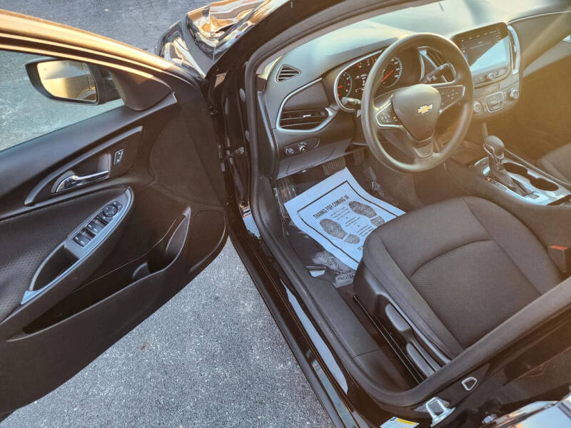 2024 Chevrolet Malibu LS